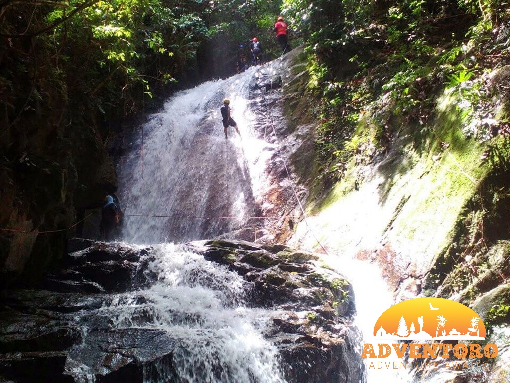 Waterfall abseiling - ulu geruntum waterfall abseiling - Explore Asia, YOEXPLORE