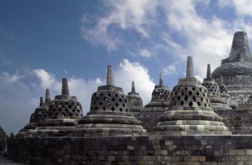 Borobudur Prambanan Tour